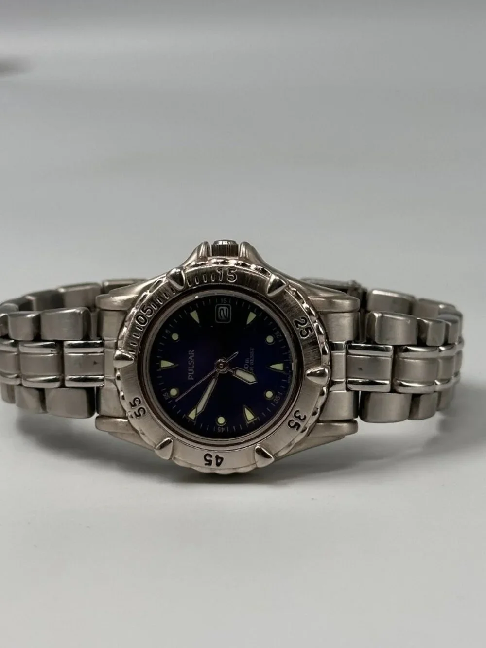 Pulsar Watch Women Silver Tone Blue Dial Date V782-X215 New Battery 6.25